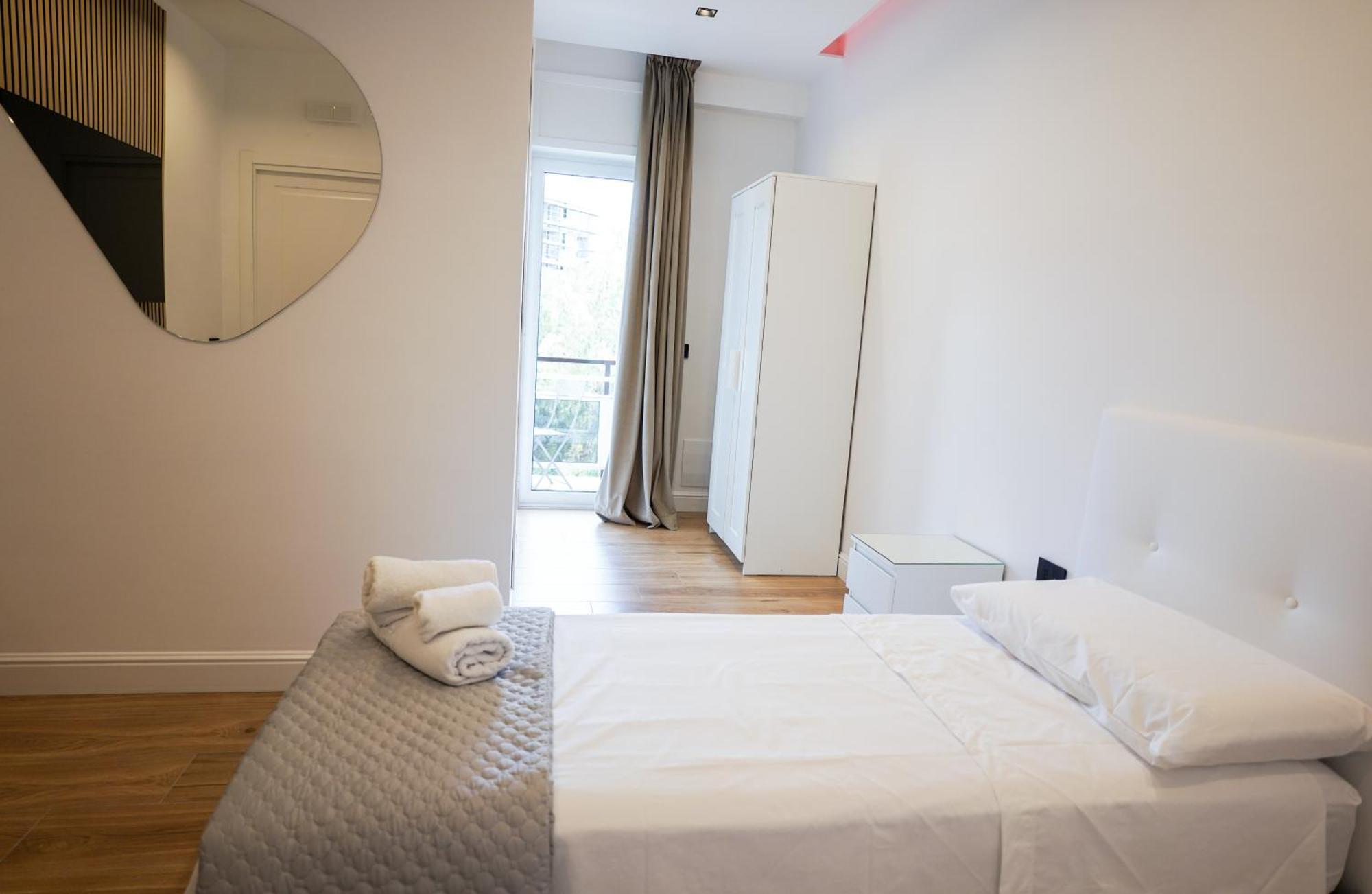 Luxury Room Napoli Esterno foto