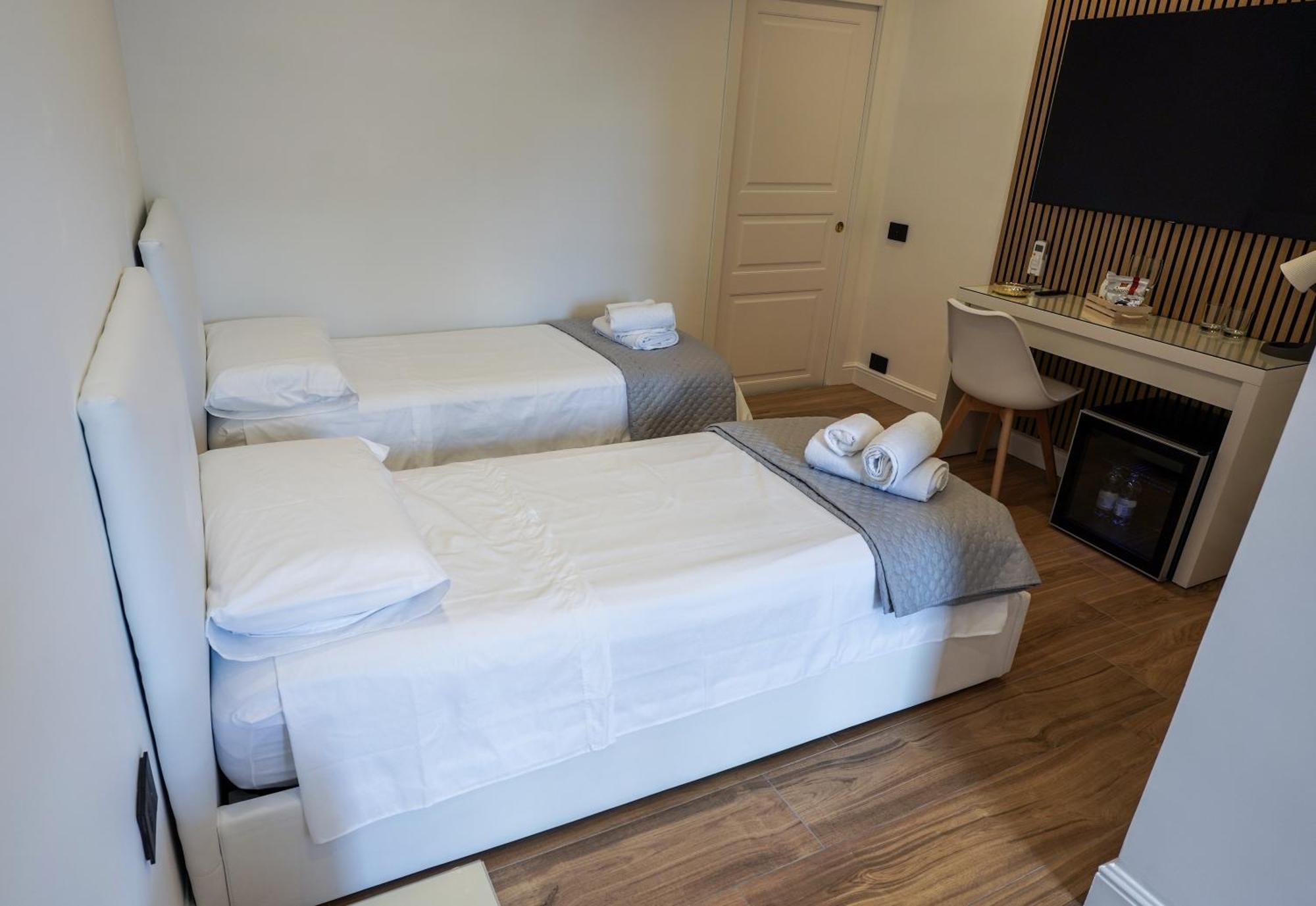 Luxury Room Napoli Esterno foto